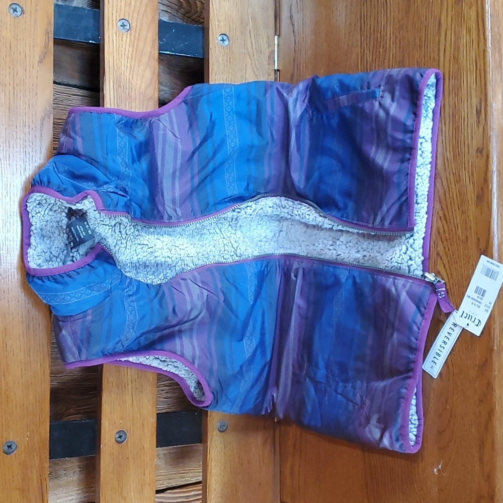 Ariat vest